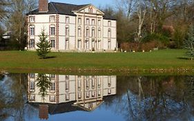 Le Domaine Des Jardins De Bracquetuit