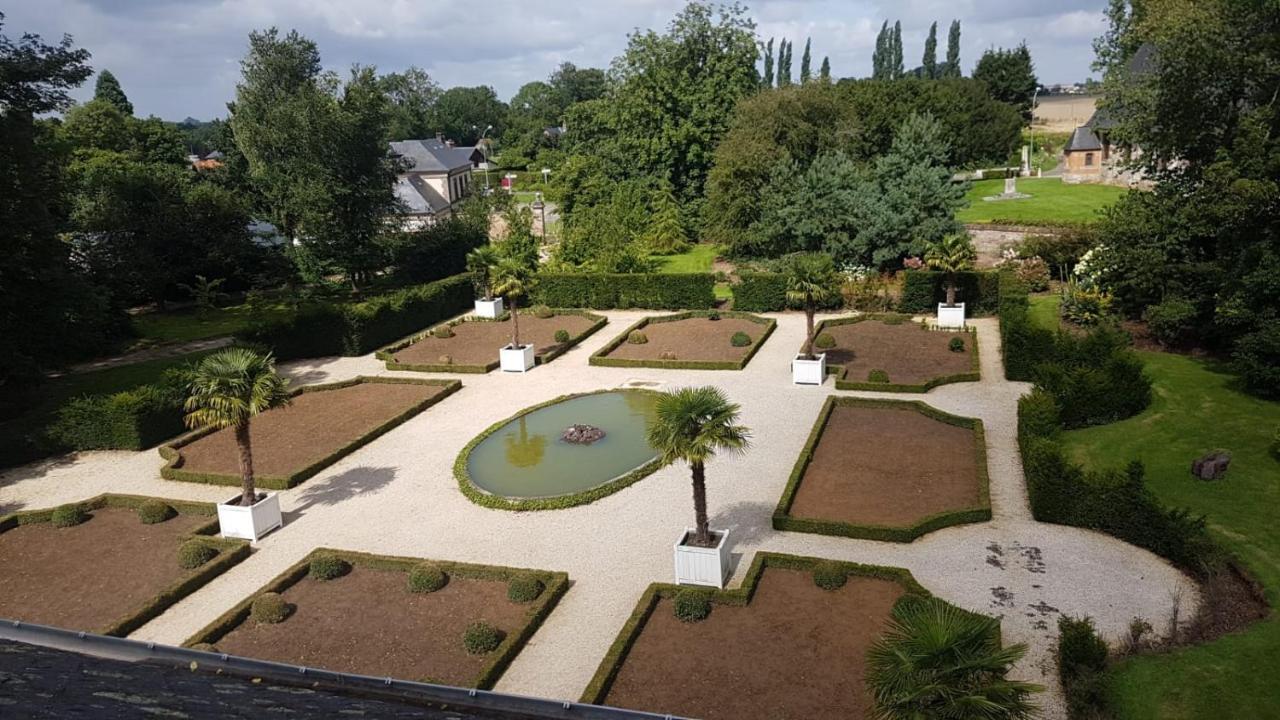 Chambre Le Notre Le Domaine Des Jardins De Bracquetuit Buitenkant foto