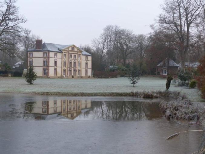 Chambre Le Notre Le Domaine Des Jardins De Bracquetuit Buitenkant foto